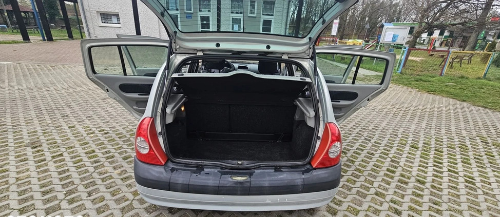 Renault Clio cena 6900 przebieg: 88000, rok produkcji 2003 z Braniewo małe 232